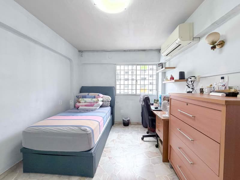773 Yishun Avenue 3, 773 Yishun Avenue 3, 3 Bedrooms, 904 sqft, HDB Flat For Sale, by Brandon Wee, 500127878 - Bedroom - PropertyGuru.com.sg