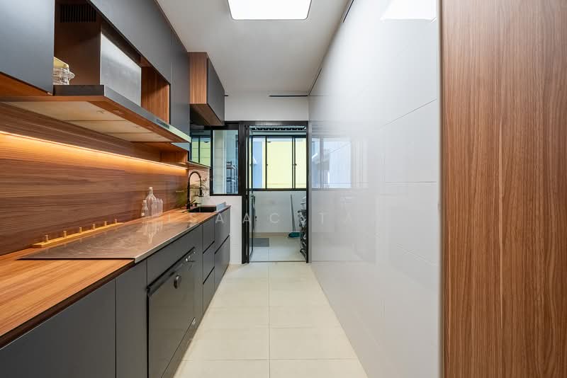 415D Northshore Drive, 415D Northshore Drive, 3 Bedrooms, 1,022 sqft, HDB Flat For Sale, by Isaac Tan, 500127904 - Kitchen - PropertyGuru.com.sg