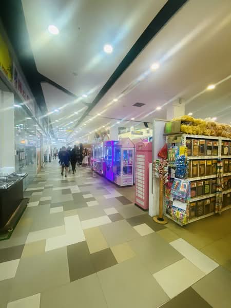 Junction Nine, Yishun Avenue 9, 312 sqft, Mall Shop For Sale, by Jacqueline Lee 李瑞玲, 500127925 - Corridor - CommercialGuru.com.sg