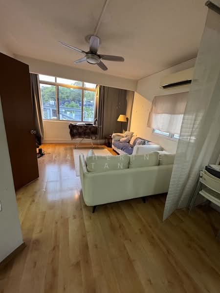 Novena Hill, 45 Jalan Novena, 2 Bedrooms, 710 sqft, Apartment For Rent, by Katherine Tan, 500127930 - Living Room - PropertyGuru.com.sg