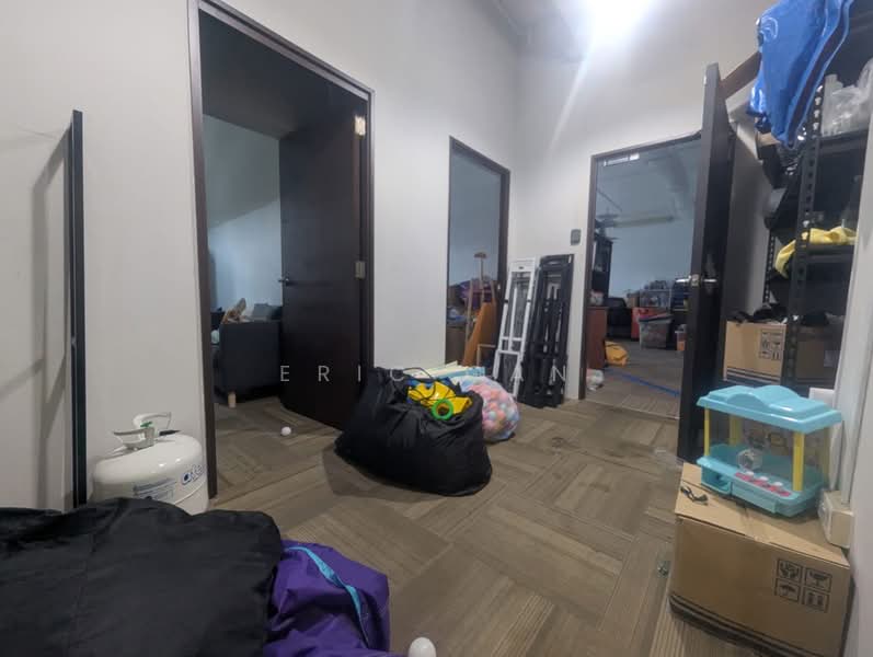 EPL Building, 1100 Lower Delta Road, 1,000 sqft, Light Industrial (B1) For Rent, by Eric Gan, 500127943 - 1,000 sqft, 2nd floor Unit - CommercialGuru.com.sg