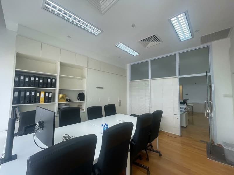 The Central, 8 Eu Tong Sen Street, 646 sqft, Office For Rent, by Daniel Tan, 500127960 - Interior - CommercialGuru.com.sg
