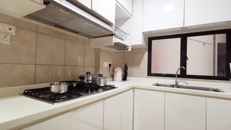 Heritage View, 10 Dover Rise, Room Rental, 200 sqft, Condominium For Rent, by Lee Yoong Tai Esther, 500127967 - Kitchen - PropertyGuru.com.sg
