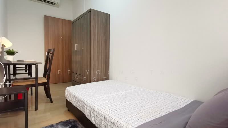 Heritage View, 10 Dover Rise, Room Rental, 200 sqft, Condominium For Rent, by Lee Yoong Tai Esther, 500127967 - Bedroom - PropertyGuru.com.sg