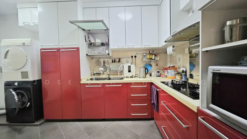 656A Jurong West Street 61, 656A Jurong West Street 61, 3 Bedrooms, 1,431 sqft, HDB Flat For Sale, by Jose Loh Zhenhao, 500127970 - Kitchen - PropertyGuru.com.sg