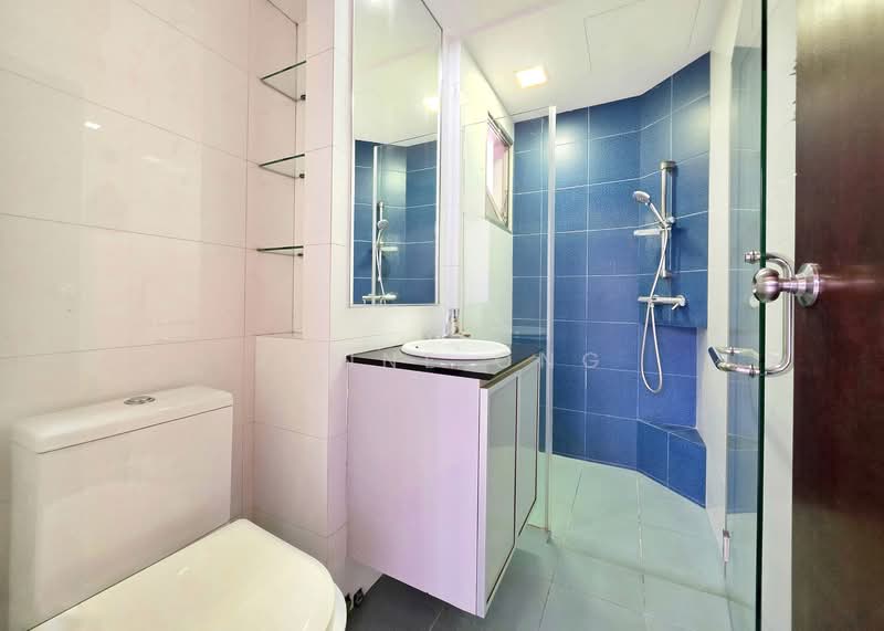 Grandeur 8, 2 Ang Mo Kio Central 3, 2 Bedrooms, 1,130 sqft, Condominium For Sale, by Zanne Ong, 500127984 - Bathroom - PropertyGuru.com.sg