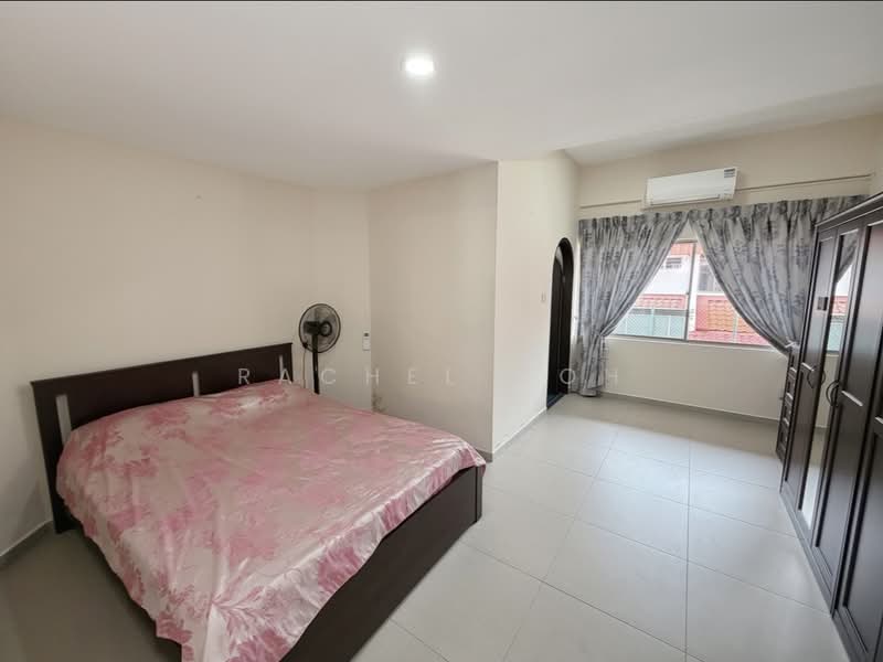 Lucky Heights, , 4 Bedrooms, 3,200 sqft, Semi-Detached House For Sale, by Rachel Goh, 500127991 - Bedroom on First Floor - PropertyGuru.com.sg