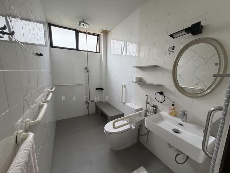 Lucky Heights, , 4 Bedrooms, 3,200 sqft, Semi-Detached House For Sale, by Rachel Goh, 500127991 - Bathroom - PropertyGuru.com.sg