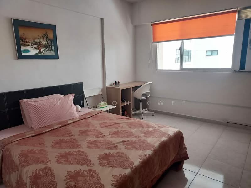 110 Mcnair Road, 110 Mcnair Road, 4 Bedrooms, 1,550 sqft, HDB Flat For Sale, by Eve Koh Kwee Kheng, 500128000 - Bedroom - PropertyGuru.com.sg