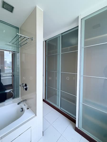 Parc Mackenzie, 68 Mackenzie Road, 2 Bedrooms, 850 sqft, Apartment For Rent, by Ng Shi Qin, 500128030 - Bathroom - PropertyGuru.com.sg