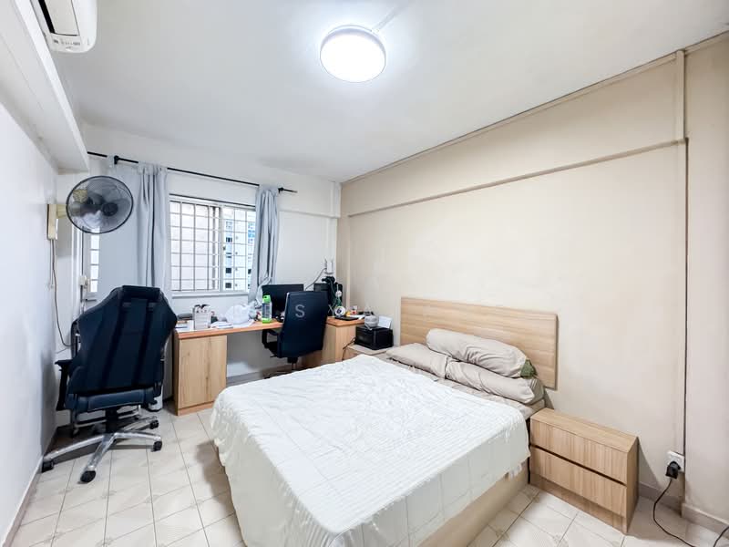326 Hougang Avenue 7, 326 Hougang Avenue 7, 3 Bedrooms, 1,119 sqft, HDB Flat For Sale, by Keesya Ang, 500128045 - Bedroom - PropertyGuru.com.sg