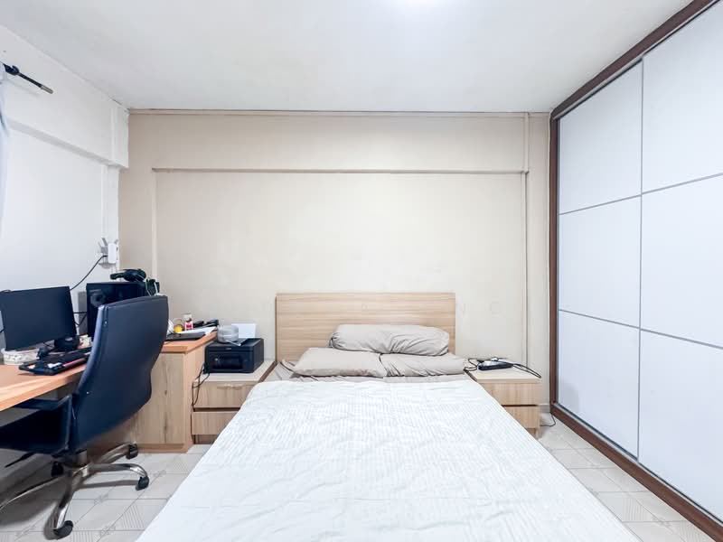 326 Hougang Avenue 7, 326 Hougang Avenue 7, 3 Bedrooms, 1,119 sqft, HDB Flat For Sale, by Keesya Ang, 500128045 - Bedroom - PropertyGuru.com.sg