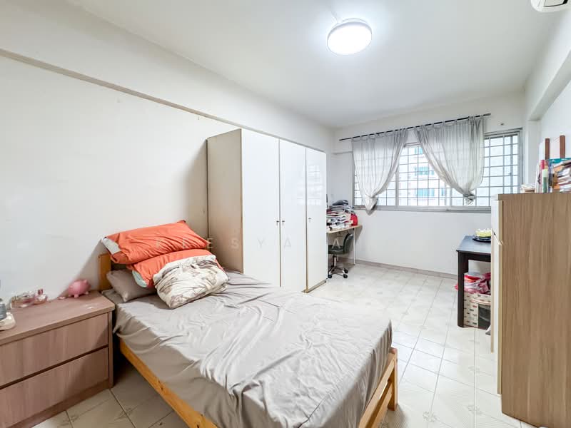 326 Hougang Avenue 7, 326 Hougang Avenue 7, 3 Bedrooms, 1,119 sqft, HDB Flat For Sale, by Keesya Ang, 500128045 - Bedroom - PropertyGuru.com.sg
