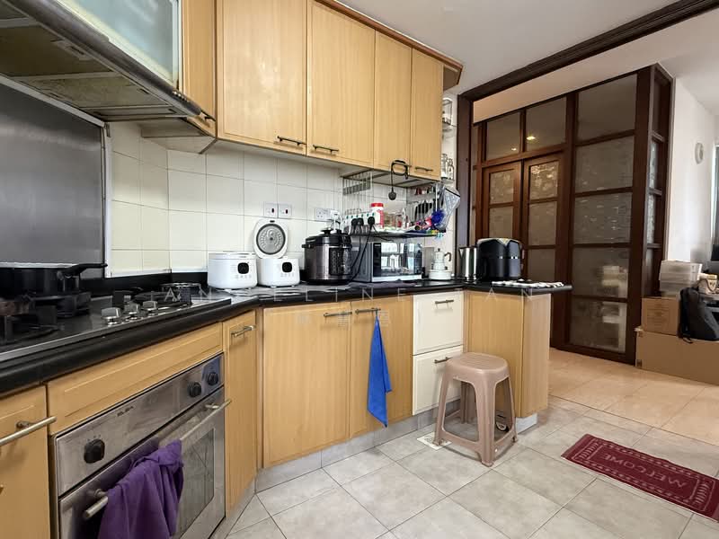 Rosewood, 7 Rosewood Drive, 4 Bedrooms, 1,475 sqft, Condominium For Rent, by Angeline Tan (陈慧恩）, 500128059 - Kitchen - PropertyGuru.com.sg