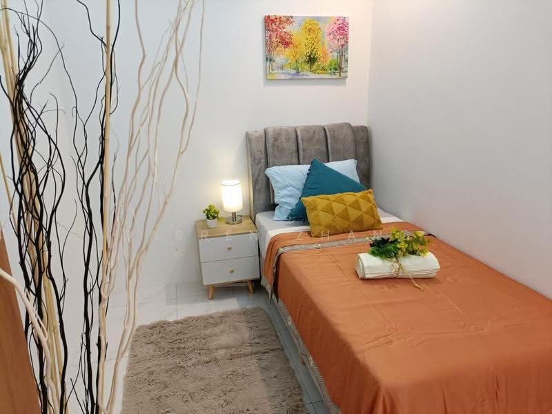 Dunman View, 100 Haig Road, East Coast / Marine Parade, Room Rental, 40 sqft, Condominium For Rent, by Darren Zhang, 500128063 - Bedroom - PropertyGuru.com.sg