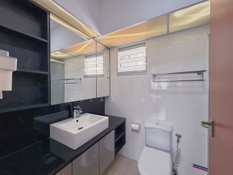 163A Rivervale Crescent, 163A Rivervale Crescent, 3 Bedrooms, 1,216 sqft, HDB Flat For Sale, by Allan Tan, 500128067 - Bathroom - PropertyGuru.com.sg