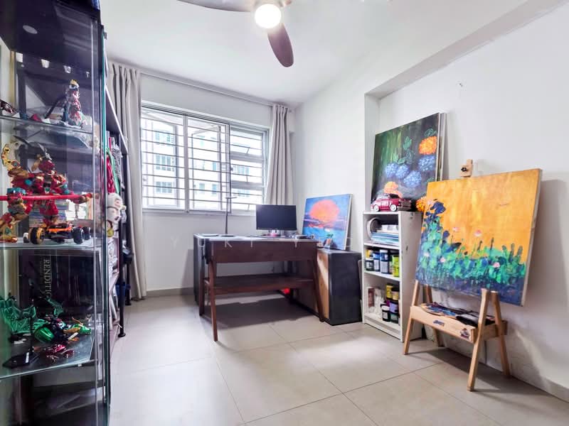 573C Woodlands Glen, 573C Woodlands Drive 16, 3 Bedrooms, 1,001 sqft, HDB Flat For Sale, by Yuki Yeoh, 500128075 - Study - PropertyGuru.com.sg