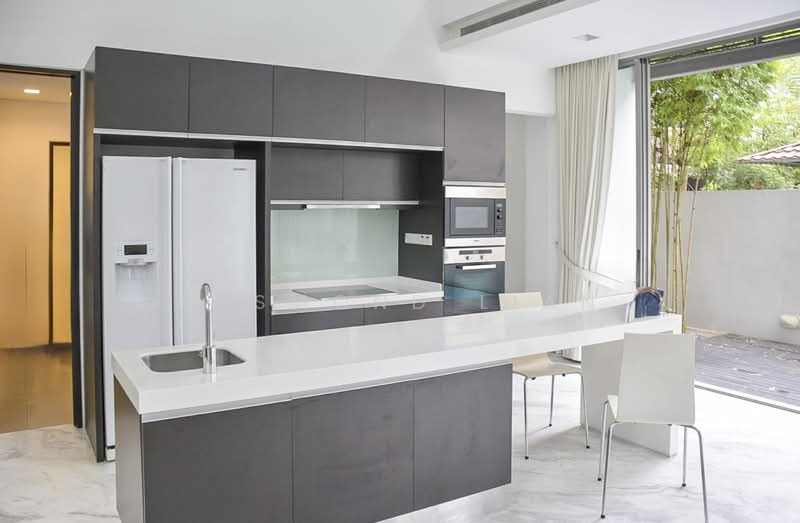 Modern Detached with Pool and Lift Bukit Timah, Duke’s Road | King’s Road | Queen’s Road | Tan Kim Cheng Roaf | Coronation Road, 5 Bedrooms, 7,400 sqft, Detached House For Rent, by Desmond Lian, 500128085 - Kitchen - PropertyGuru.com.sg