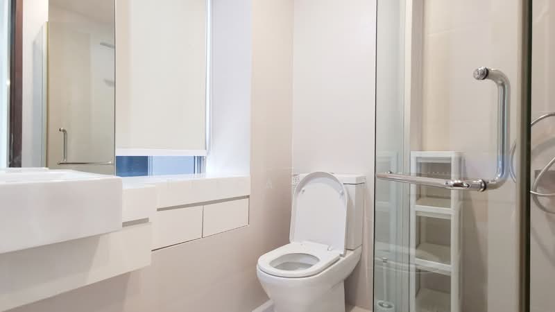 Ascentia Sky, 3 Alexandra View, Room Rental, 100 sqft, Apartment For Rent, by Erica Yap, 500128088 - Bathroom - PropertyGuru.com.sg
