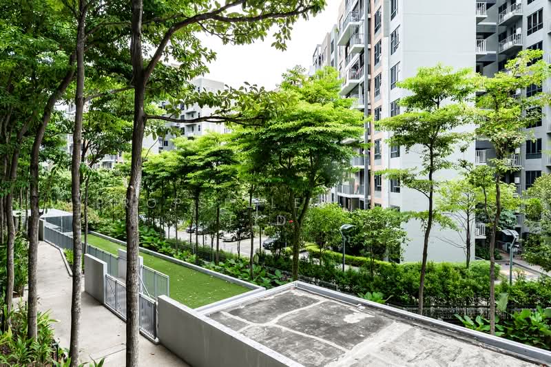 The Visionaire, 174 Canberra Drive, 2 Bedrooms, 721 sqft, Executive Condominium For Sale, by Warren Chan, 500128099 - Exterior - PropertyGuru.com.sg