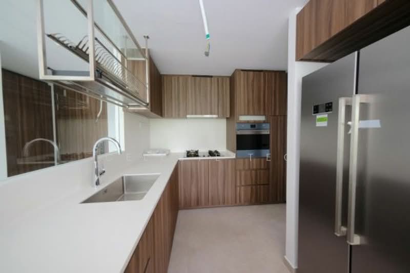 Lentor Modern, Lentor Central, 4 Bedrooms, 1,528 sqft, Condominium For Sale, by Celeste Teo, 500128102 - Kitchen - PropertyGuru.com.sg