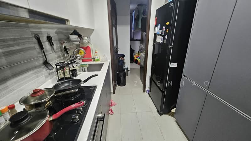 The Brownstone, 158 Canberra Drive, 3 Bedrooms, 990 sqft, Executive Condominium For Sale, by Jose Loh Zhenhao, 500128104 - Kitchen - PropertyGuru.com.sg