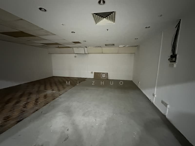 Parklane Shopping Mall, 35 Selegie Road, 3,349 sqft, Shop / Shophouse For Rent, by MJ Zhuo, 500128110 - Interior - CommercialGuru.com.sg