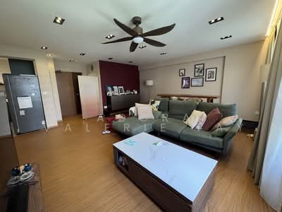 For Sale - 876C Tampines Avenue 8