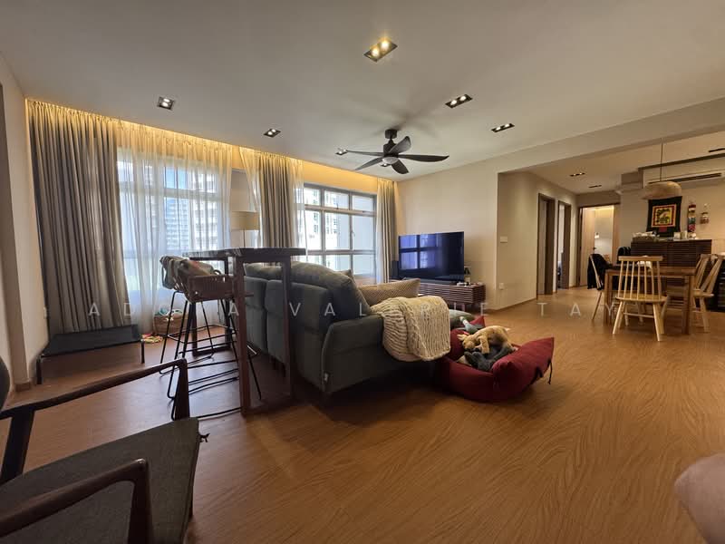 876C Tampines Avenue 8, 876C Tampines Avenue 8, 3 Bedrooms, 1,216 sqft, HDB Flat For Sale, by Adora Valerie Tay, 500128118 - Living Room - PropertyGuru.com.sg