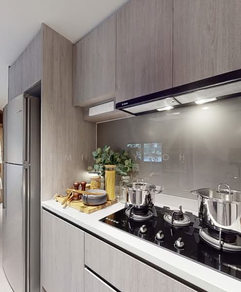The LakeGarden Residences, 80 Yuan Ching Road, 4 Bedrooms, 2,153 sqft, Condominium For Sale, by Emily Yeoh  杨爱薇, 500128127 - Kitchen - PropertyGuru.com.sg