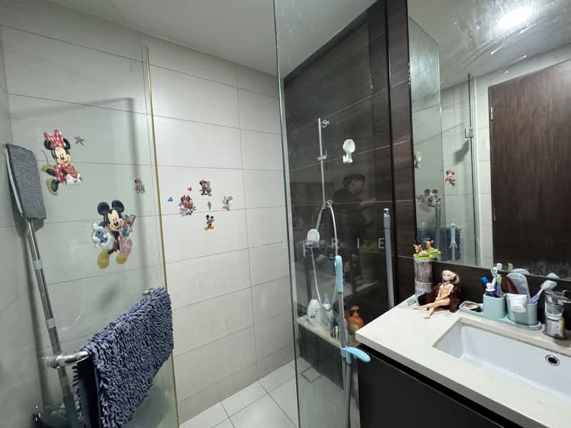 D'Nest, 131 Pasir Ris Grove, 1 Bedroom, 484 sqft, Condominium For Sale, by Adora Valerie Tay, 500128129 - PropertyGuru.com.sg