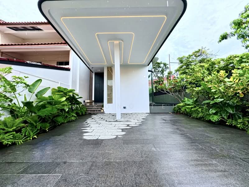 ❤️ MODERN BRAND NEW D15! STUNNING ARCHITECTURE!, Swan Lake Avenue / Terang Bulan Avenue / Dido / Fidelio, 5 Bedrooms, 4,600 sqft, Corner Terrace For Sale, by Li Rong Teh, 500128152 - Exterior - PropertyGuru.com.sg