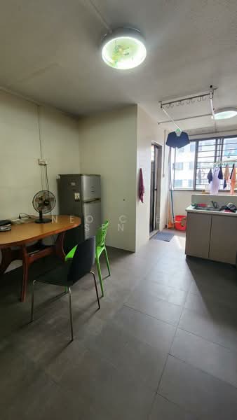976 Jurong West Street 93, 976 Jurong West Street 93, 3 Bedrooms, 1,313 sqft, HDB Flat For Rent, by Neo Chee Seng, 500128156 - Dining Room - PropertyGuru.com.sg