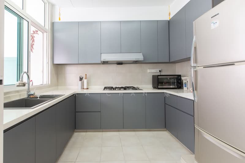 The Shaughnessy, 2 Miltonia Close, 5 Bedrooms, 3,305 sqft, Terraced House For Rent, by Laura Chan 陈诗惠, 500128161 - Kitchen - PropertyGuru.com.sg