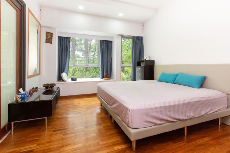 The Shaughnessy, 2 Miltonia Close, 5 Bedrooms, 3,305 sqft, Terraced House For Rent, by Laura Chan 陈诗惠, 500128161 - Bedroom - PropertyGuru.com.sg