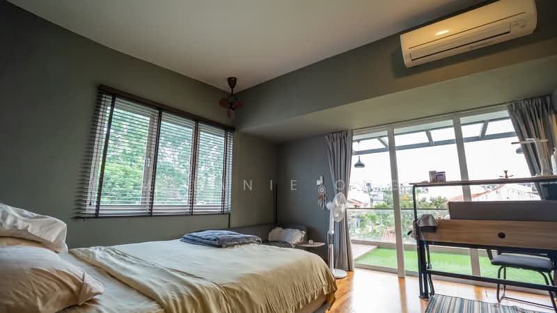 Corner Terrace Near Bartley and Tai Seng MRT, , 5 Bedrooms, 3,000 sqft, Corner Terrace For Sale, by Melanie Ong, 500128171 - Bedroom - PropertyGuru.com.sg