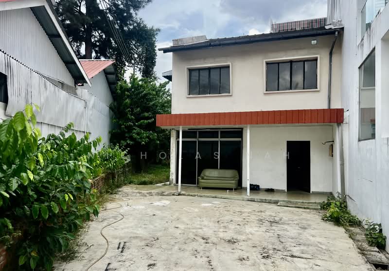 For Sale - Prime Corner Terrace Plot in Nanyang Park