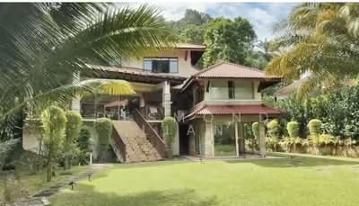 For Rent - Ridout Road GCB for rent