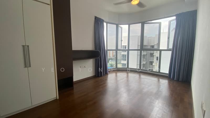 Arc at Tampines, 11 Tampines Avenue 8, 3 Bedrooms, 1,679 sqft, Executive Condominium For Sale, by Yeo Tong Boon, 500128192 - Bedroom - PropertyGuru.com.sg