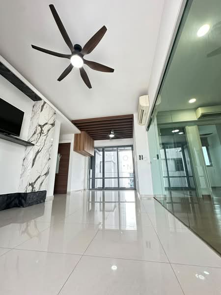 Arc at Tampines, 11 Tampines Avenue 8, 3 Bedrooms, 1,679 sqft, Executive Condominium For Sale, by Yeo Tong Boon, 500128192 - Living Room - PropertyGuru.com.sg