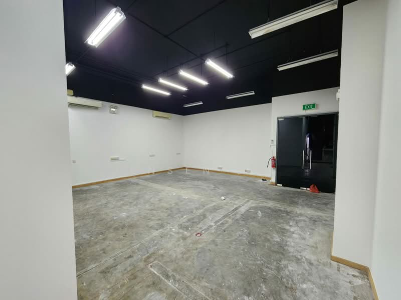 Toh Guan Centre, 21 Toh Guan Road East, 2,433 sqft, Factory / Workshop (B2) For Sale, by Jensen Lee, 500128200 - Interior - CommercialGuru.com.sg