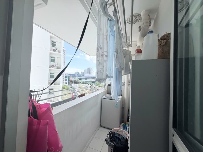 38C Bendemeer Road, 38C Bendemeer Road, 3 Bedrooms, 958 sqft, HDB Flat For Sale, by Aela Lim, 500128207 - Balcony - PropertyGuru.com.sg