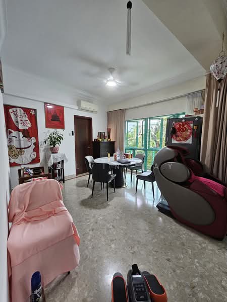 Southaven II, 31 Hindhede Walk, 3 Bedrooms, 1,787 sqft, Condominium For Sale, by Kelvin Tay, 500128212 - Living Room - PropertyGuru.com.sg