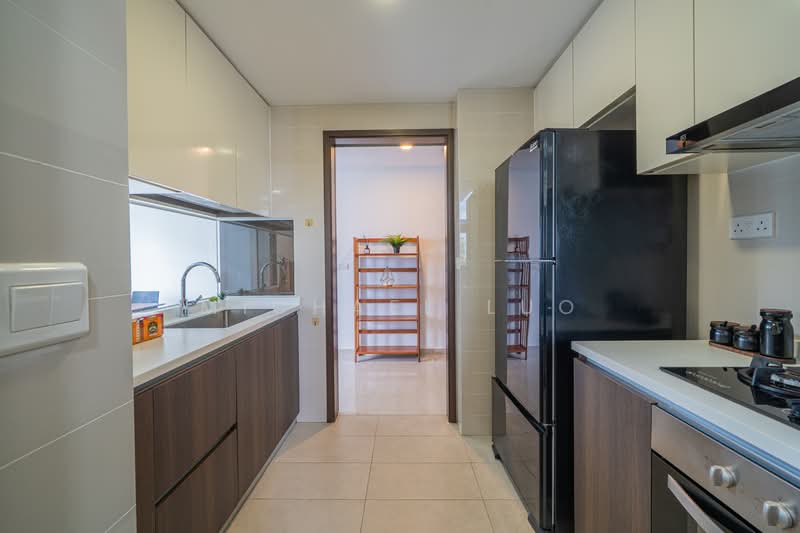 Symphony Suites, 9 Yishun Close, 3 Bedrooms, 915 sqft, Condominium For Sale, by Michael Luo, 500128218 - Kitchen - PropertyGuru.com.sg