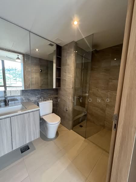 The Botany at Dairy Farm, 3 Dairy Farm Walk, 2 Bedrooms, 678 sqft, Condominium For Sale, by Sunny Leong, 500128223 - Master Bathroom - PropertyGuru.com.sg