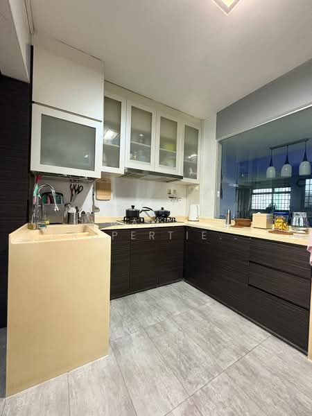 For Rent - 170 Gangsa Road