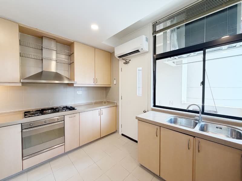 The Colonnade, 82 Grange Road, 2 Bedrooms, 2,883 sqft, Condominium For Rent, by Yeo Yong Peng, 500128230 - Kitchen - PropertyGuru.com.sg