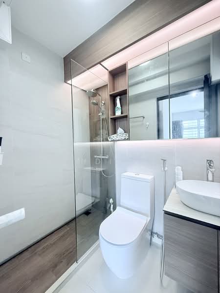 470A Upper Serangoon Crescent, 470A Upper Serangoon Crescent, 3 Bedrooms, 969 sqft, HDB Flat For Rent, by Wendi Sim, 500128237 - Master Bathroom - PropertyGuru.com.sg