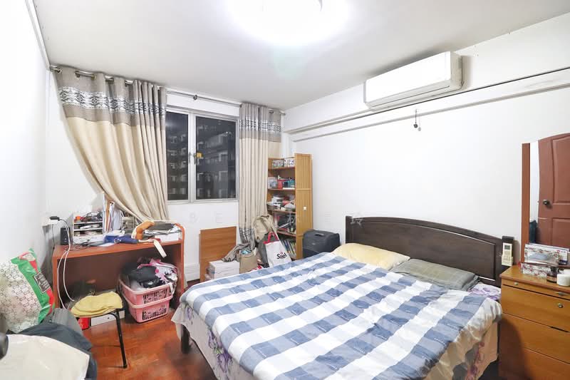 69 Circuit Road, 69 Circuit Road, 2 Bedrooms, 603 sqft, HDB Flat For Sale, by Bee 林美玲, 500128247 - Bedroom - PropertyGuru.com.sg