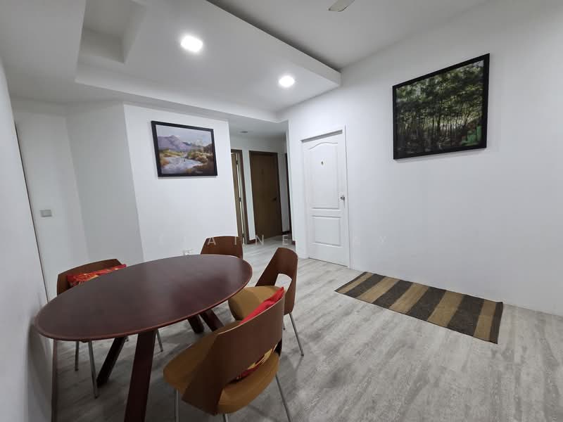 Moda, 42 East Coast Road, Room Rental, 135 sqft, Apartment For Rent, by Elaine Tay, 500128257 - Dining Room - PropertyGuru.com.sg